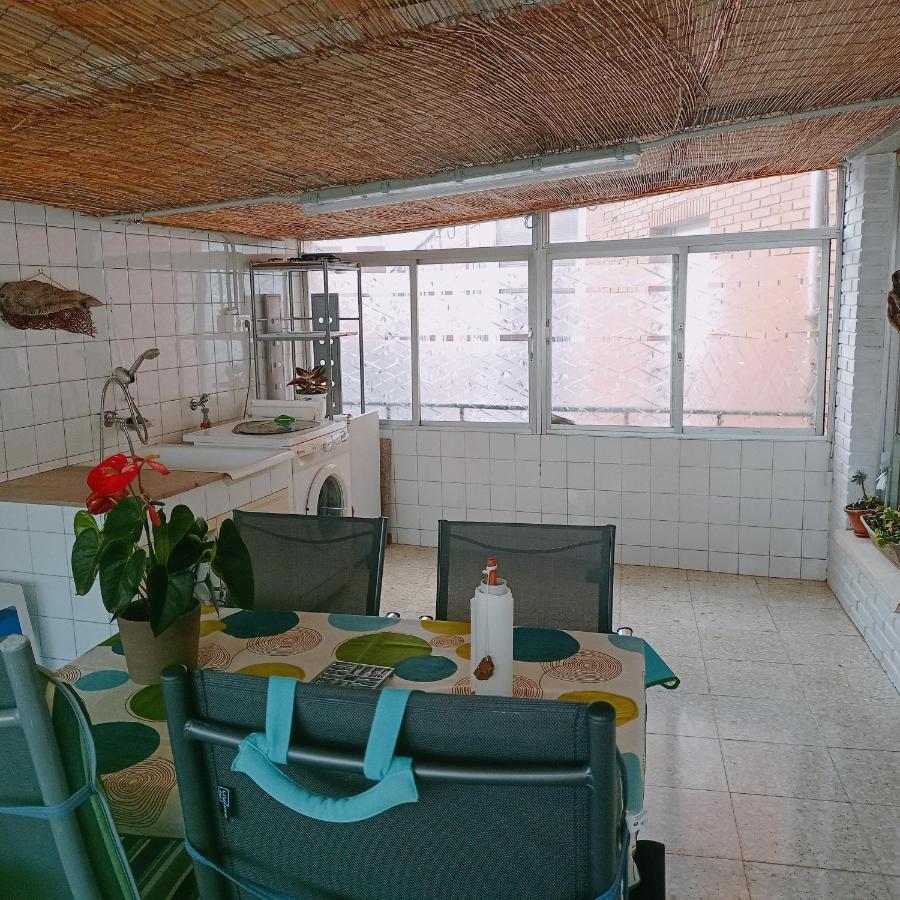 Apartamento R Y C Aviles Luaran gambar