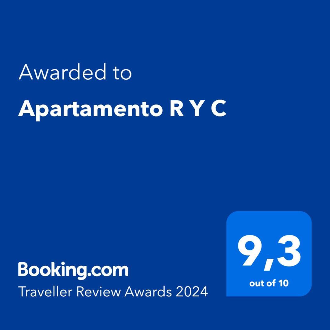 Apartamento R Y C Aviles Luaran gambar