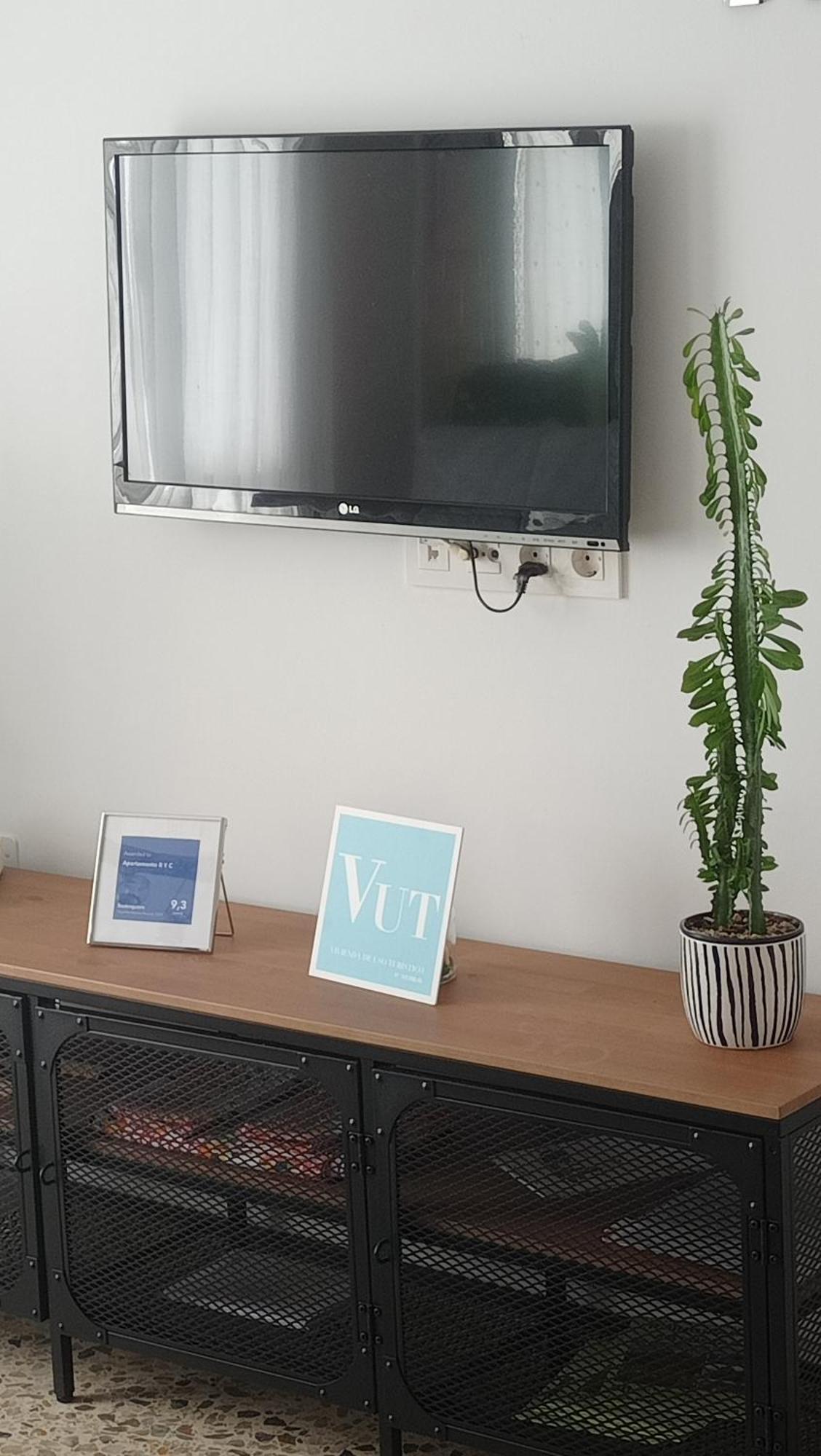 Apartamento R Y C Aviles Luaran gambar